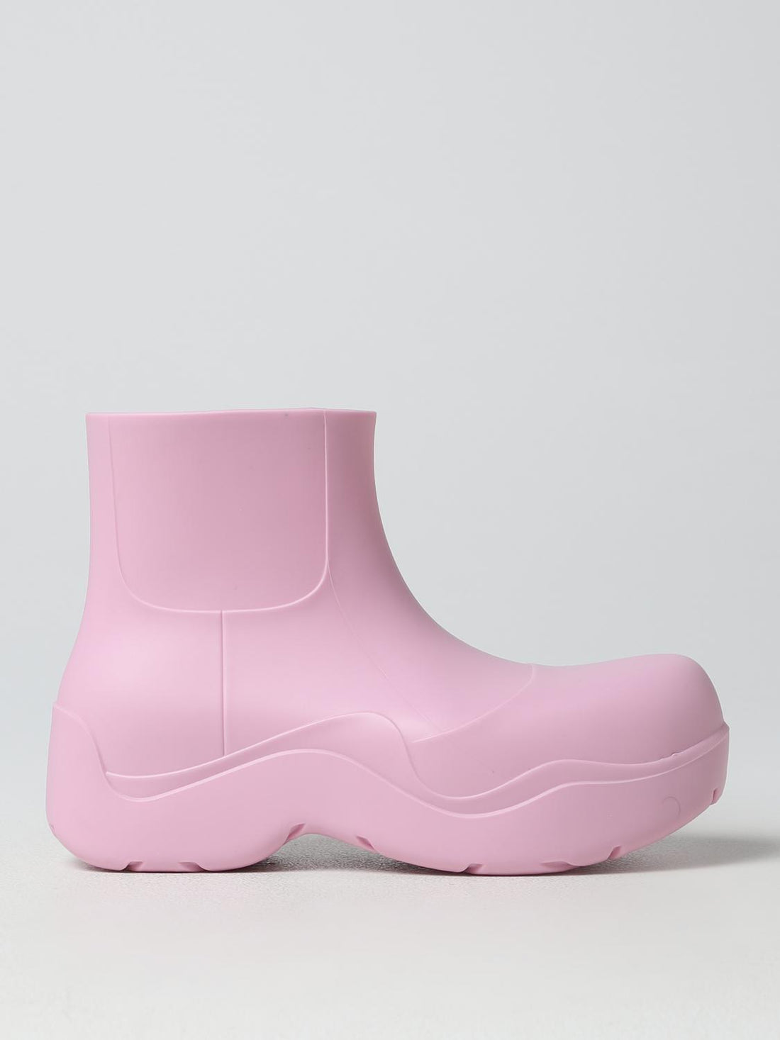 BOTTEGA VENETA 36 puddle boots in biodegradable rubber