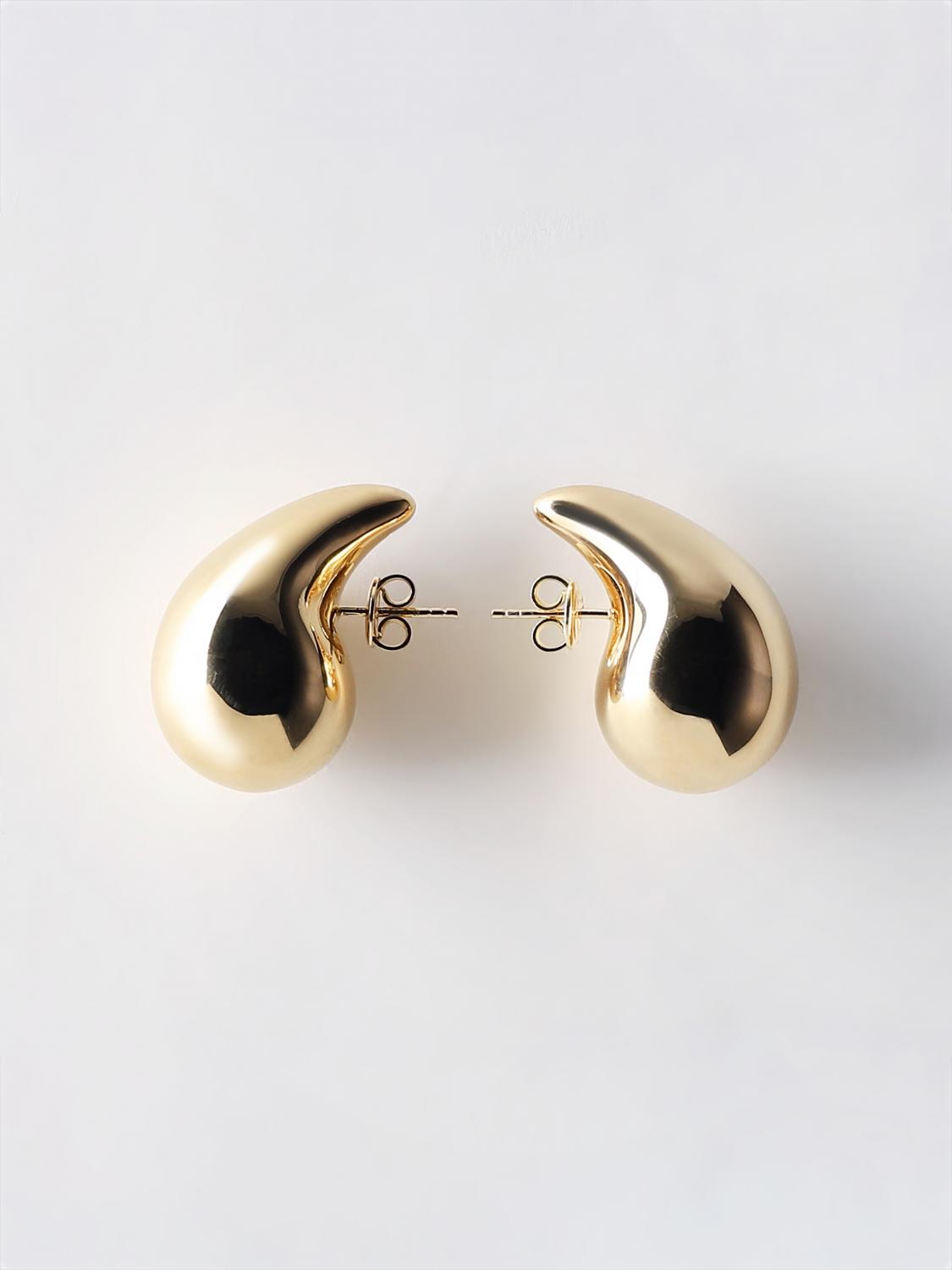 drop earrings in 18kt gold plated 925 sterling silver