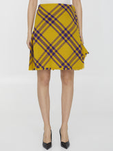 BURBERRY 6 check wool kilt