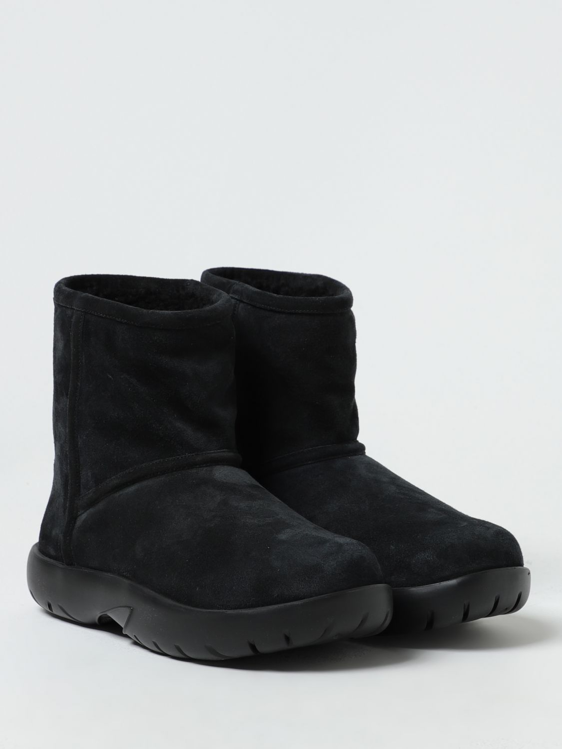 BOTTEGA VENETA 35 snap ankle boots in suede