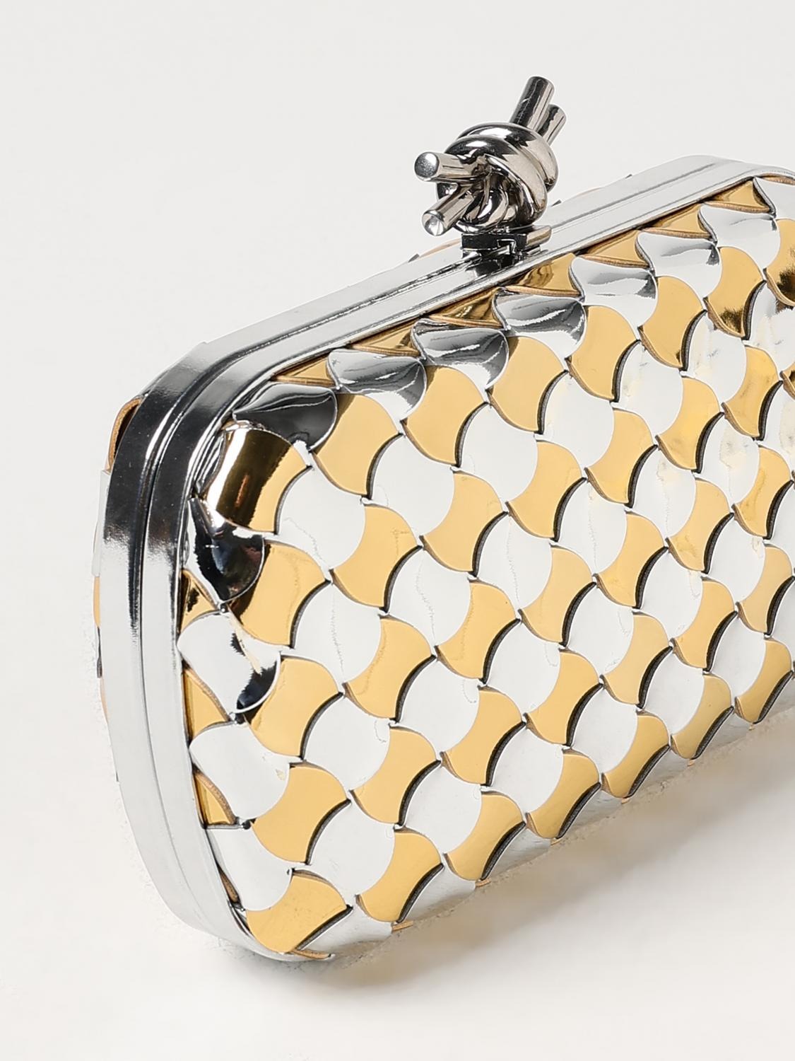 Knot Metallic Clutch