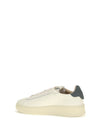 medalist low sneakers