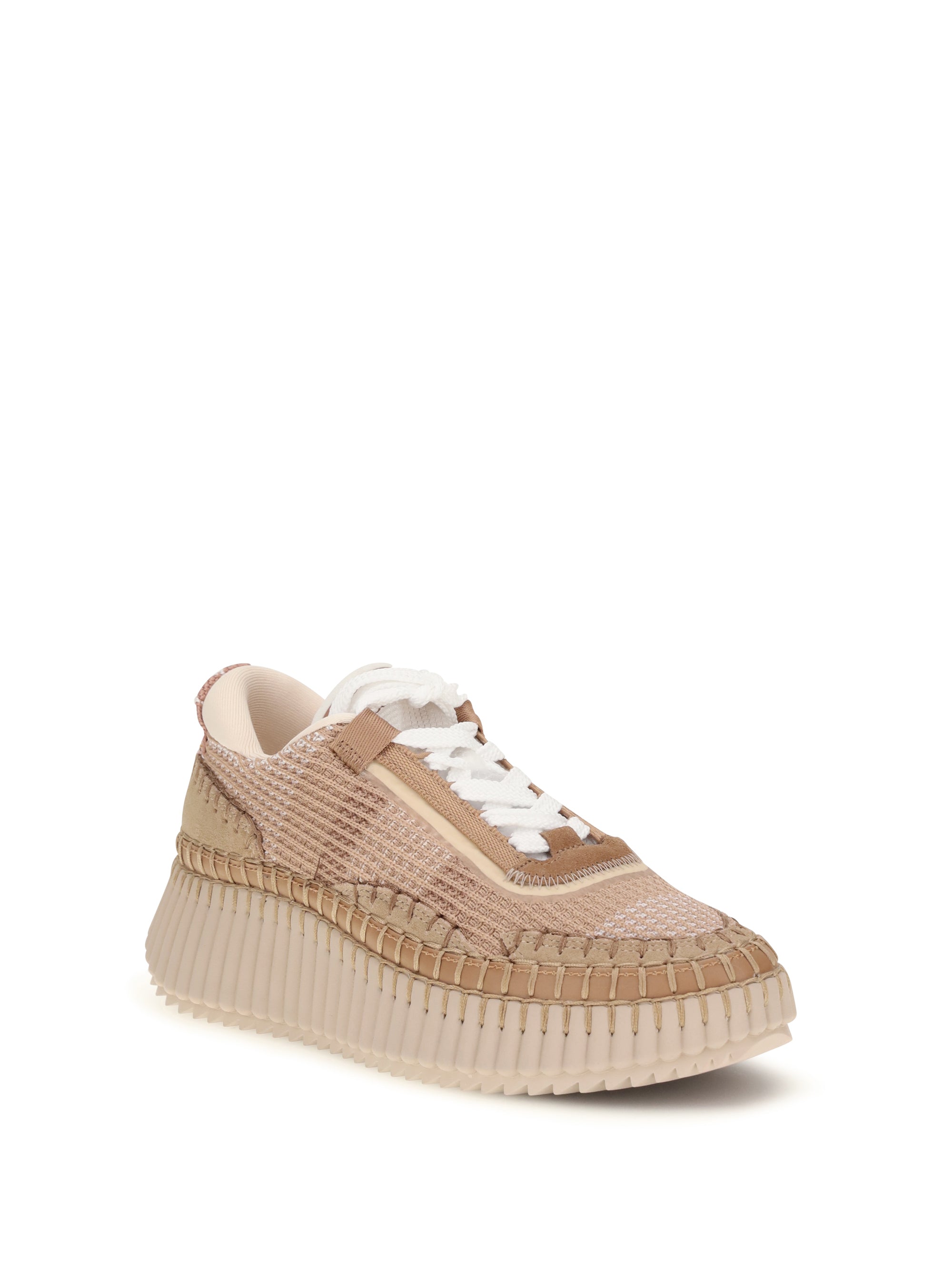 nama sneakers