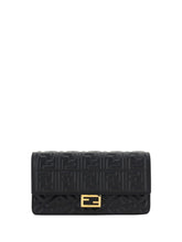 FENDI OS matisse chain wallet