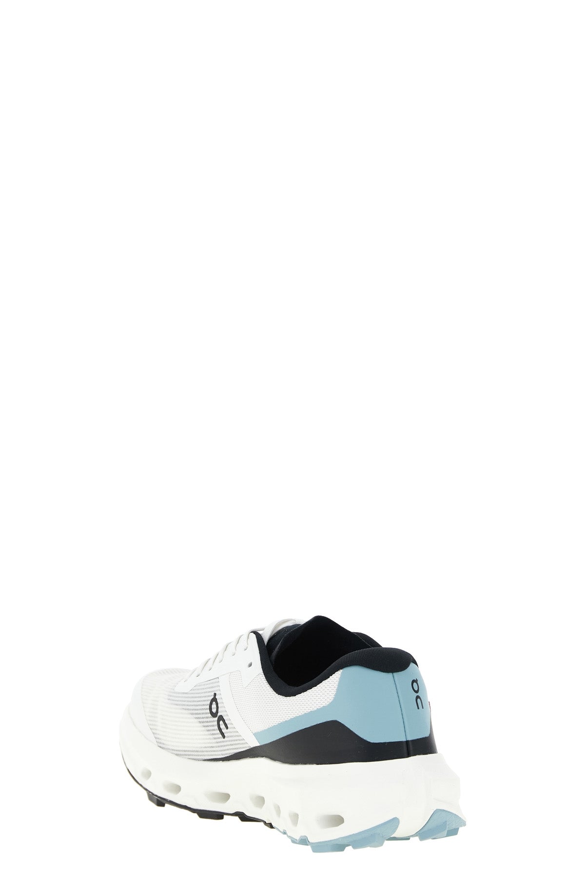 the on cloudvista 3 sneakers