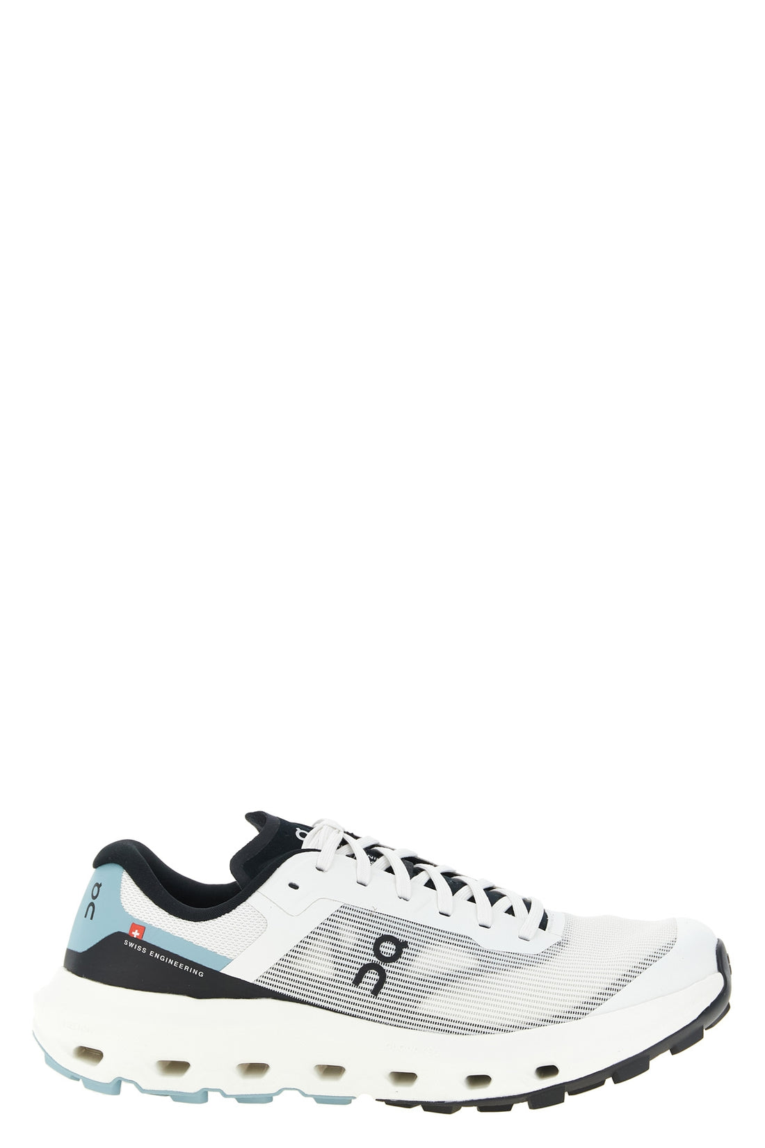 ON 8 the on cloudvista 3 sneakers