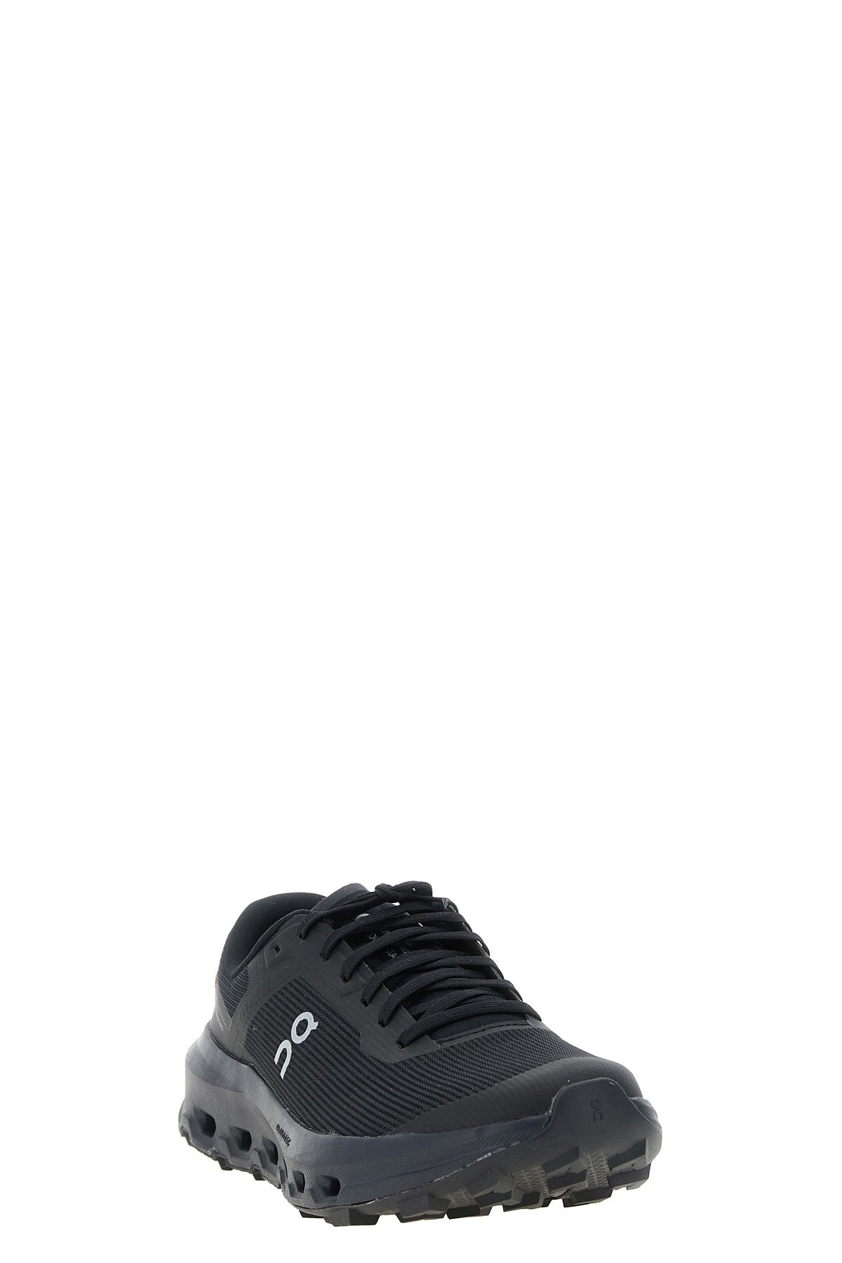 the cloudvista 3 on sneakers redefine performance aesthetics through a total b