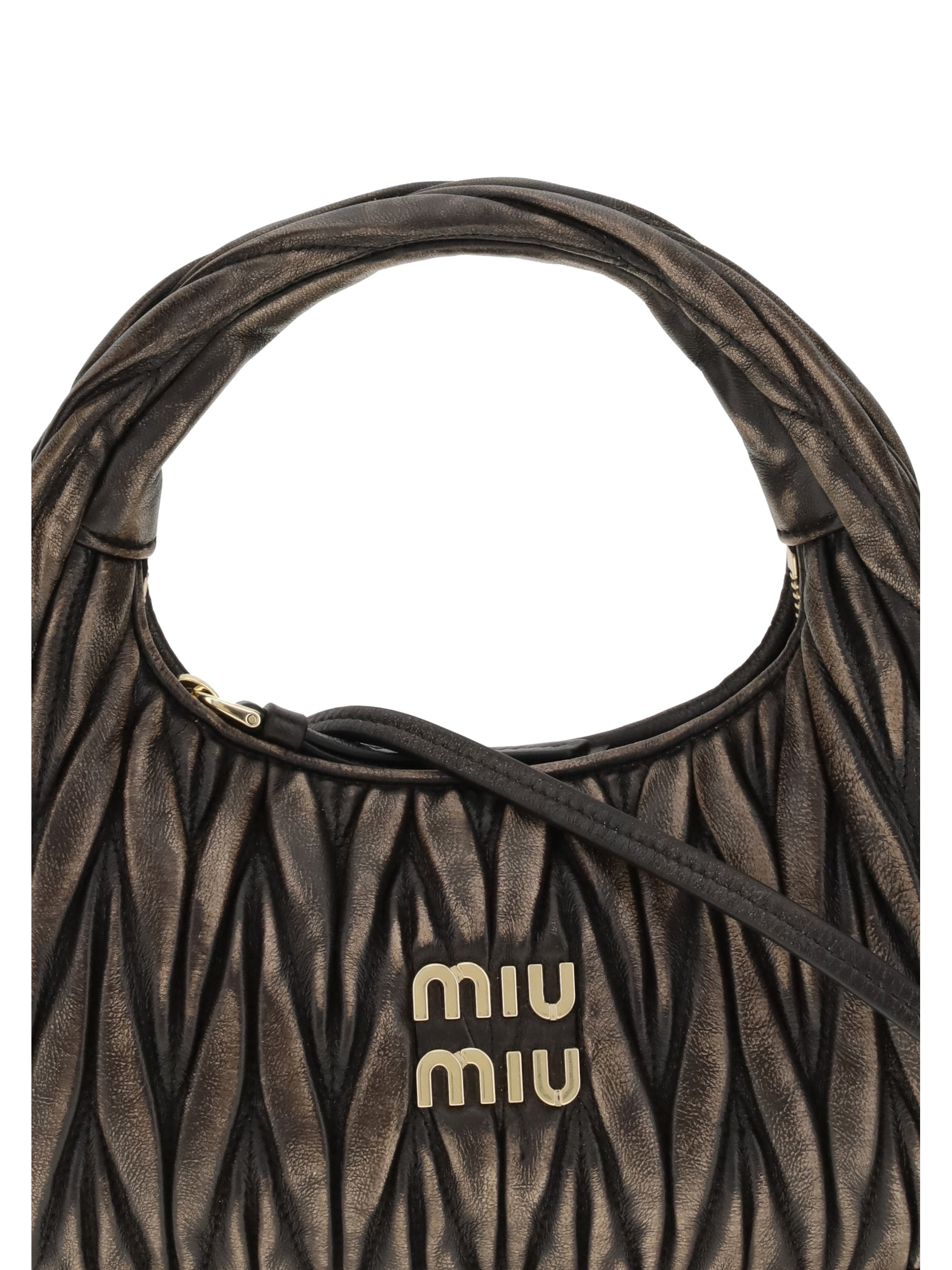 wander handbag in quilted leather