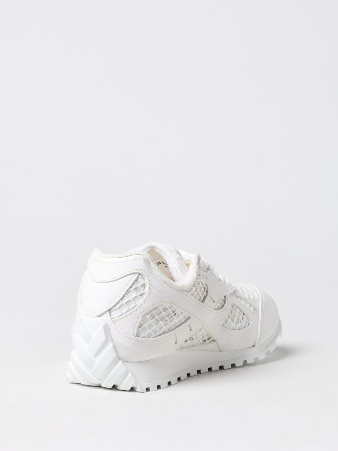 woman's sneakers