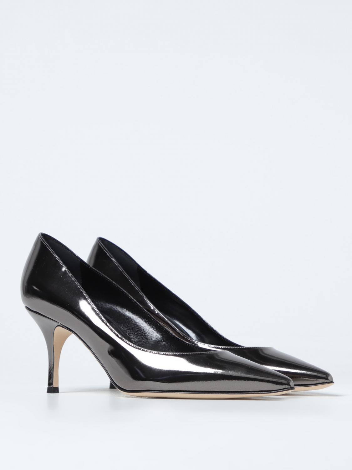 woman's pump