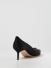 MANOLO BLAHNIK 35 woman&