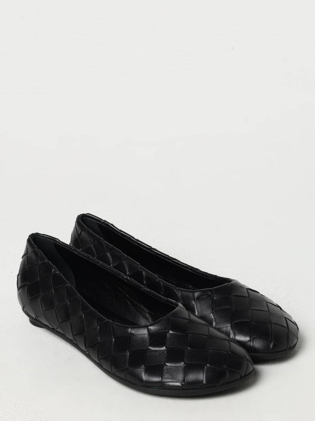 BOTTEGA VENETA 35 woman&