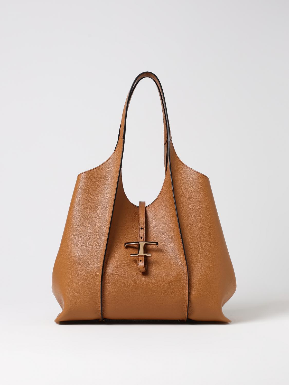 woman's tote bag