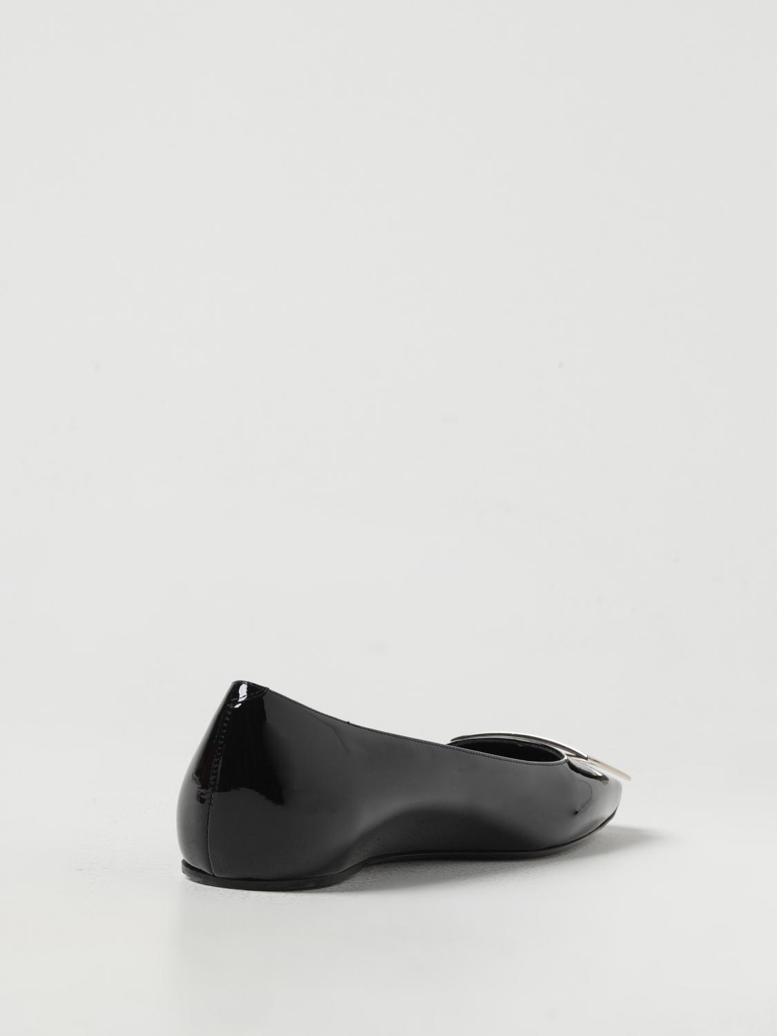 woman's ballet flat