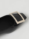 woman's ballet flat
