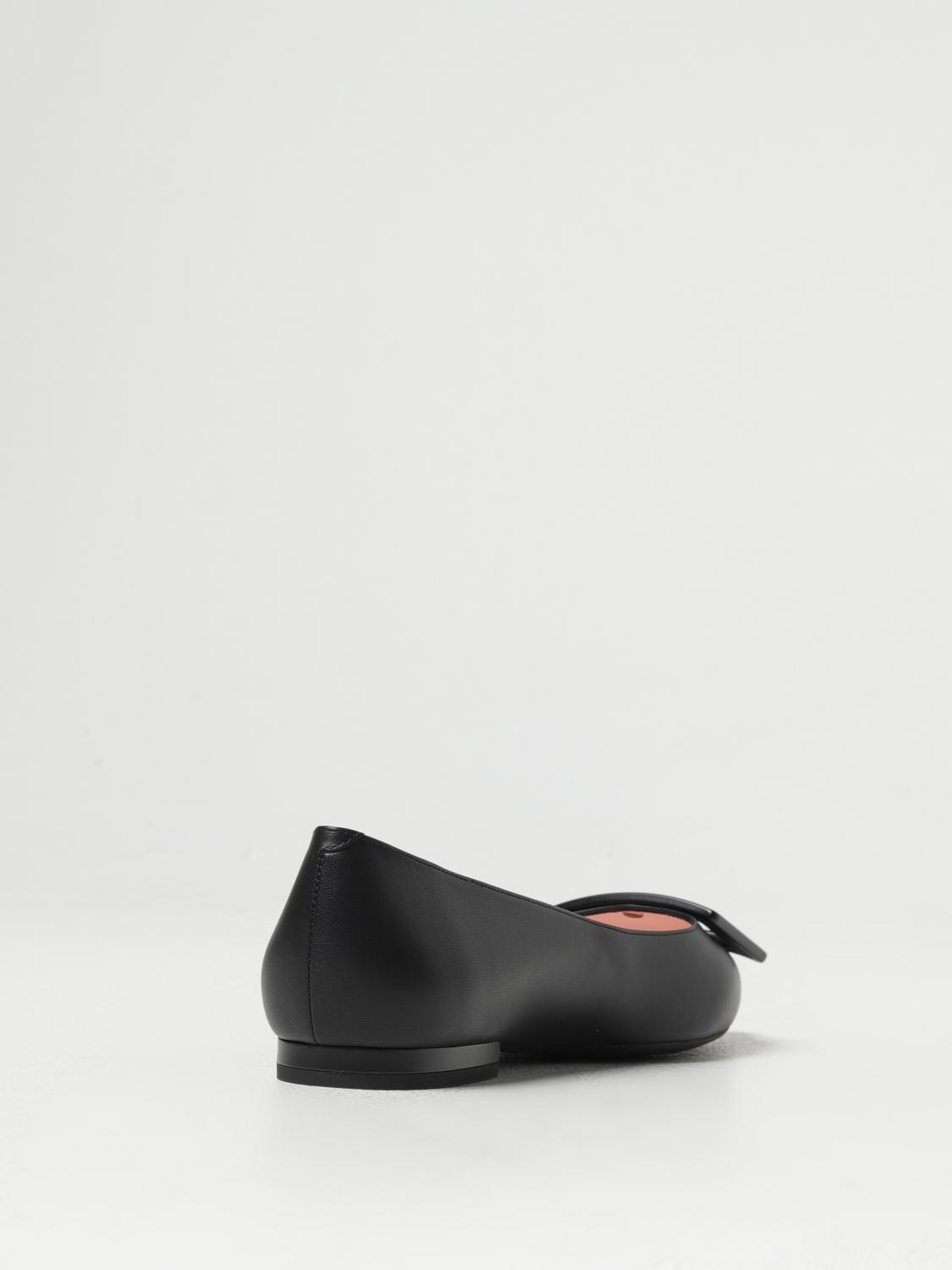 woman's ballet flat