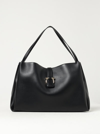 woman's tote bag