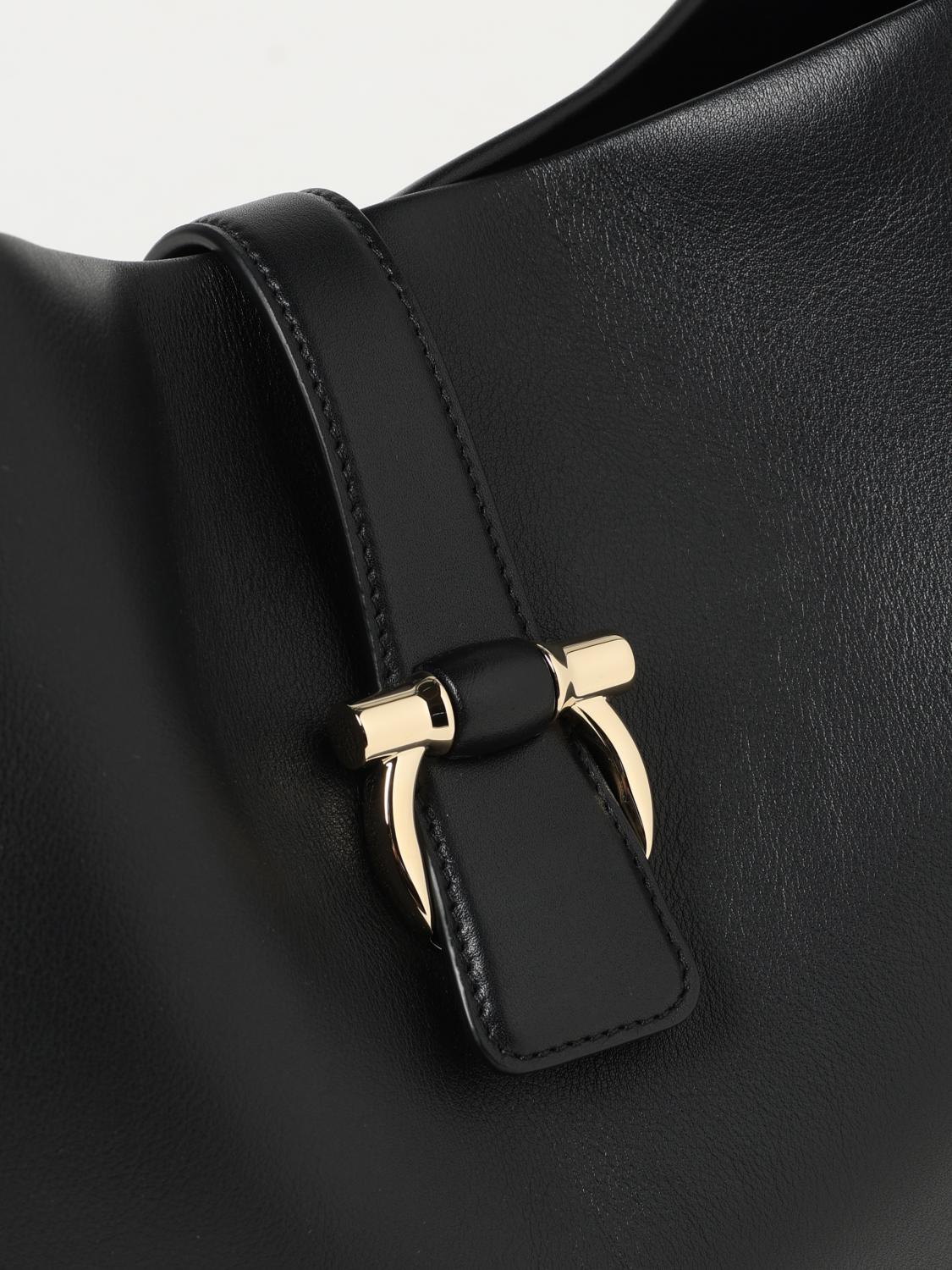 woman's tote bag