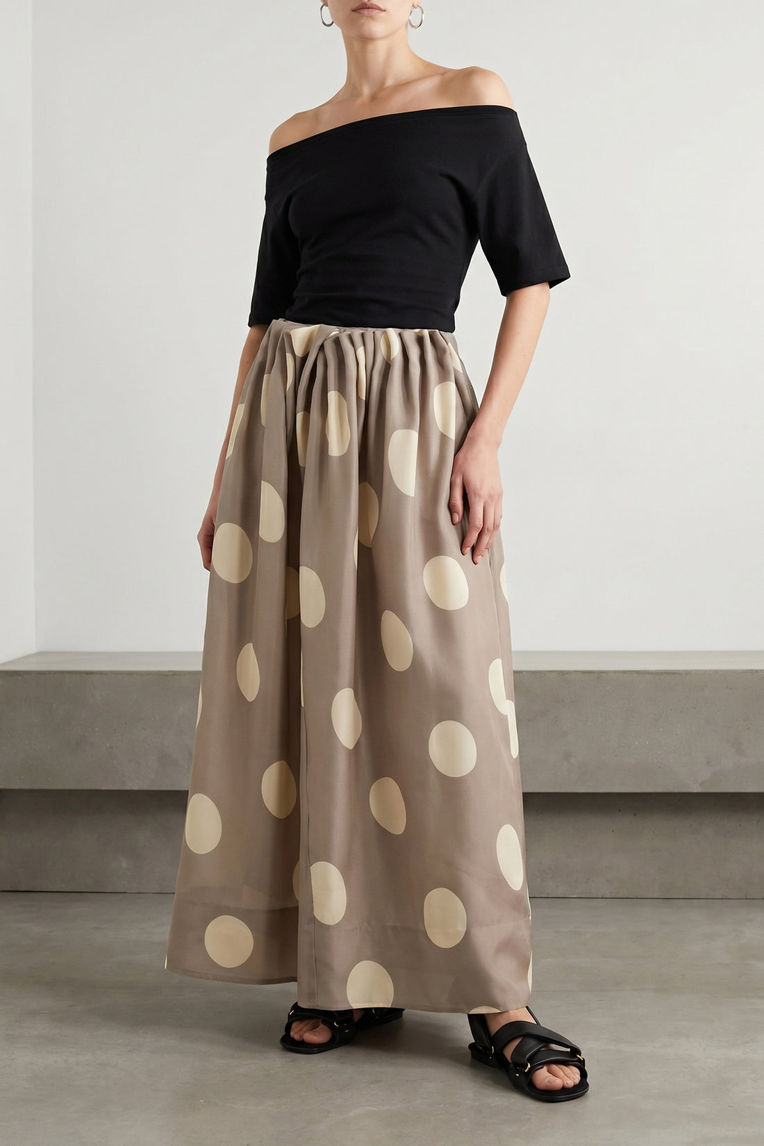 KHAITE 4 the khaite riley maxi skirt imposes a scenographic presence through a masterfu