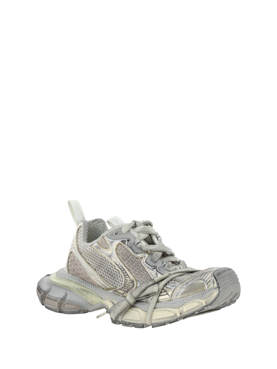 3xl sneakers