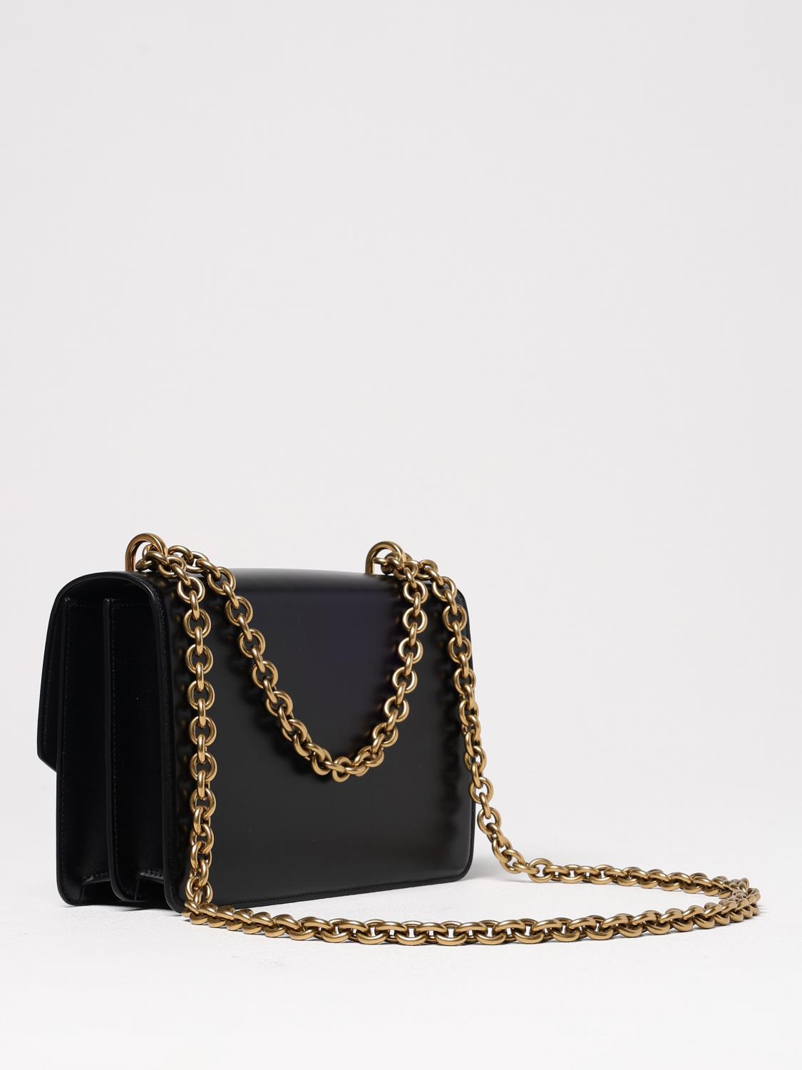 woman's shoulder bag