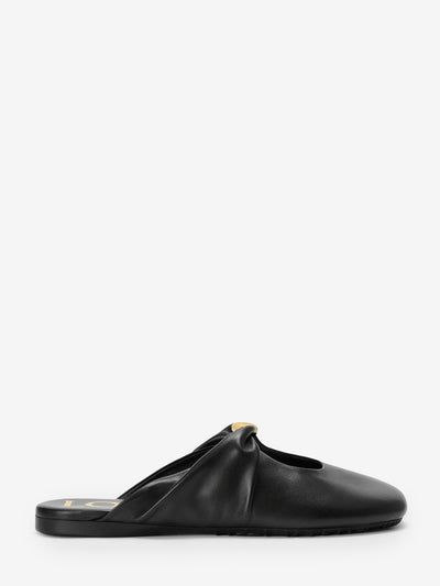 pebble flat mules