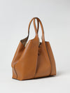 woman's shoulder bag