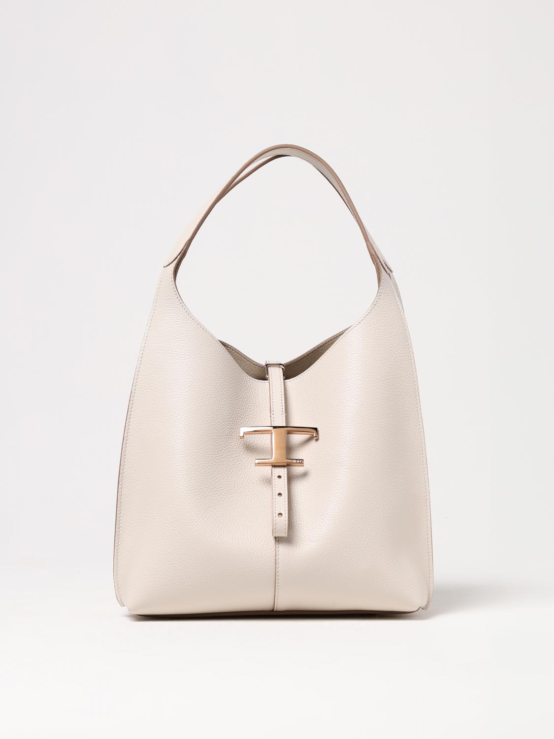 woman's shoulder bag