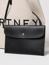 woman's tote bag