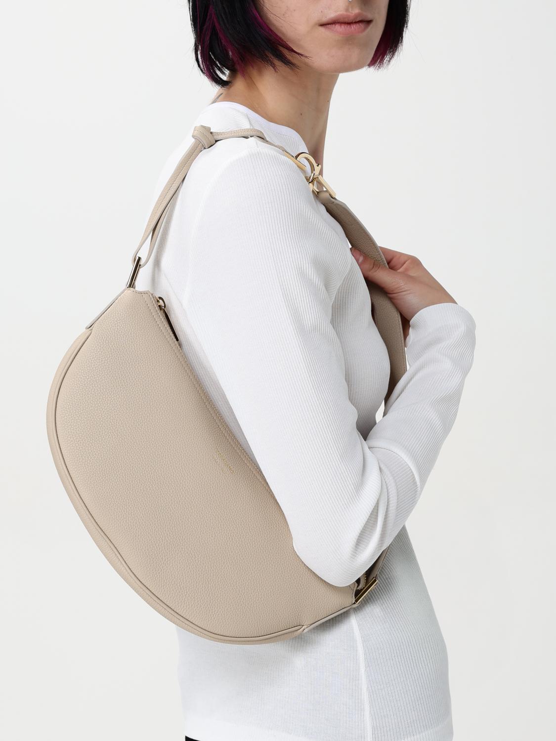 woman's shoulder bag