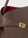 woman's shoulder bag