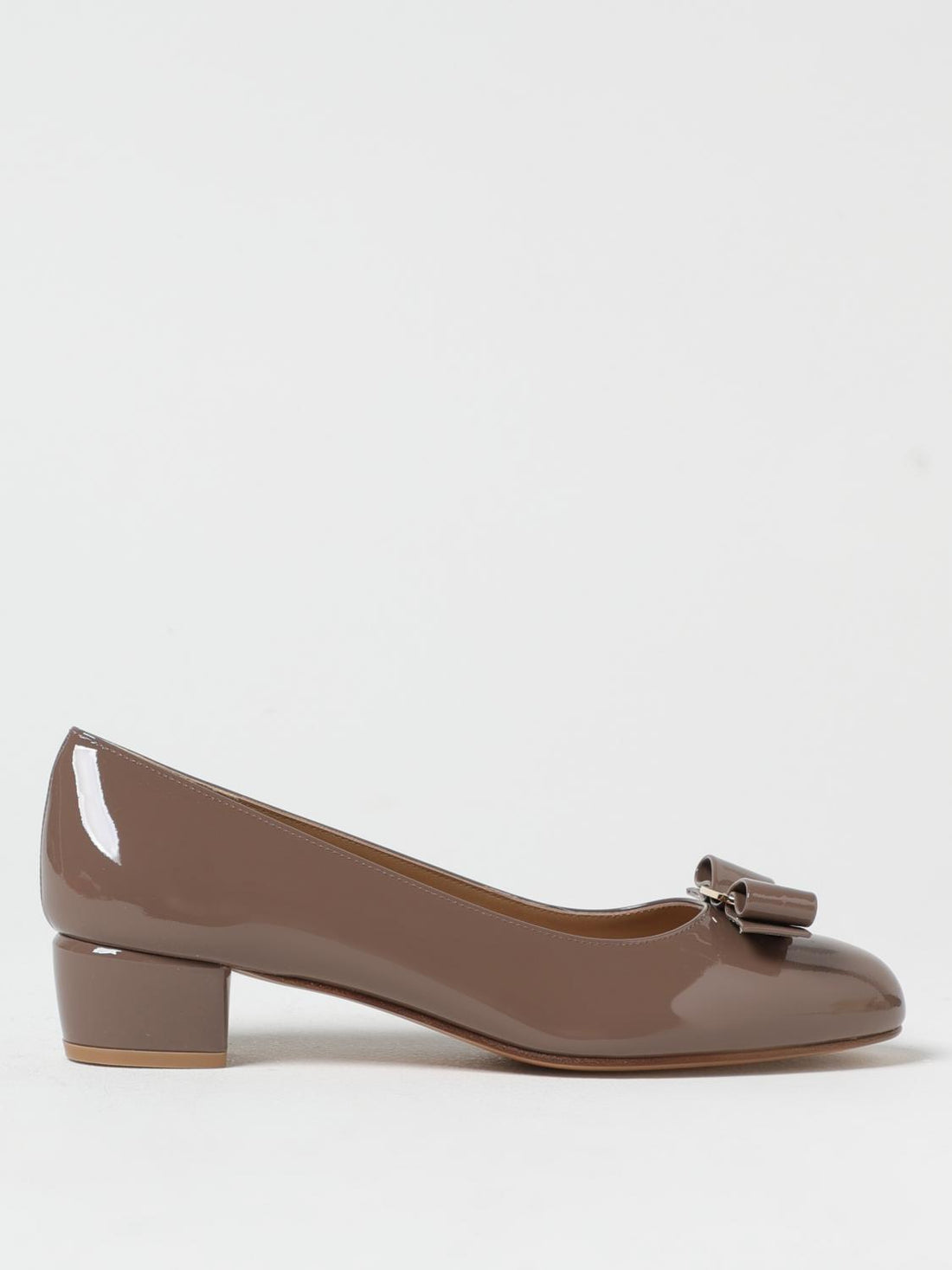 ferragamo-woman-s-pumps-01b221-740693-dark