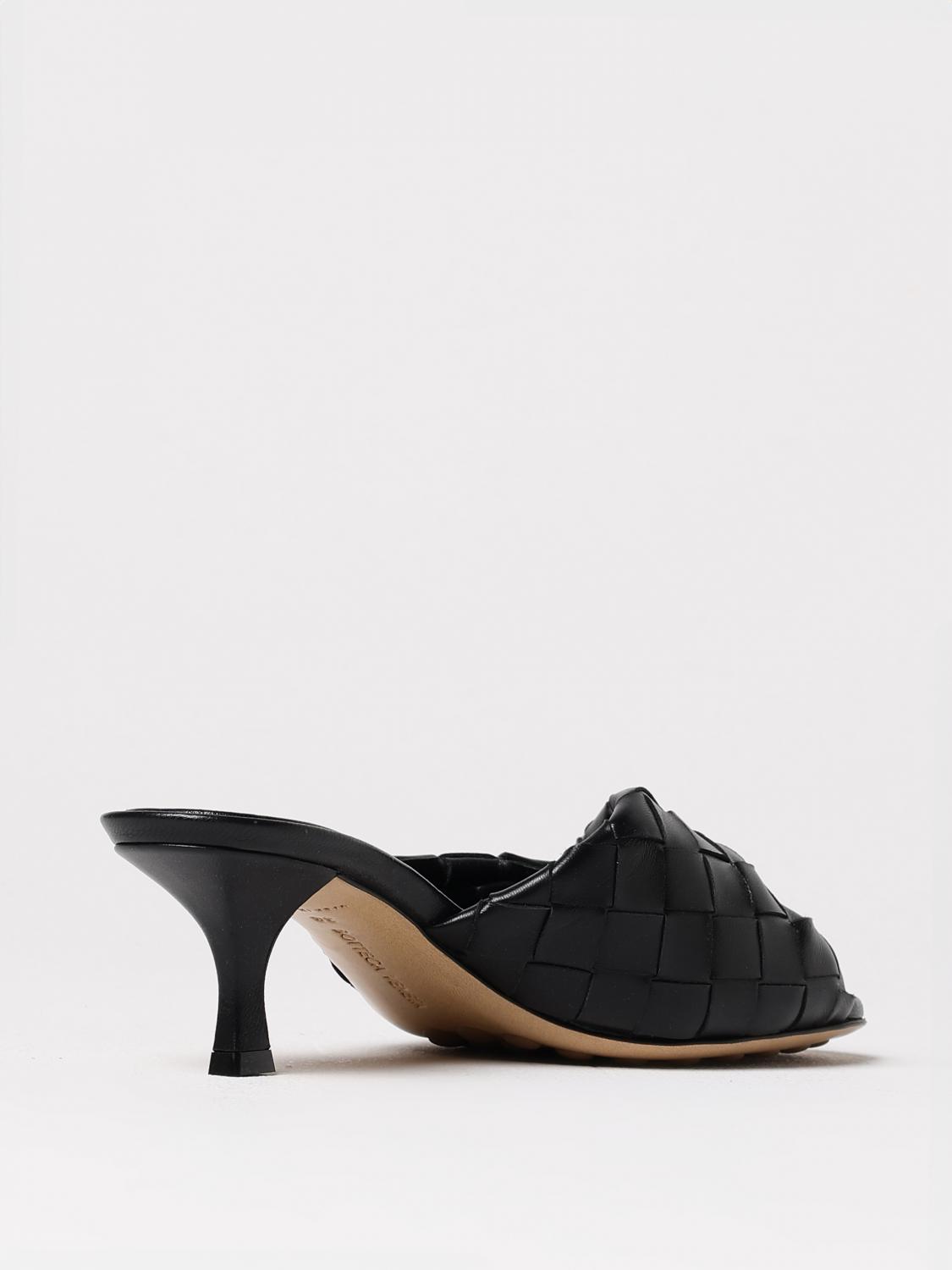 woman's heeled sandal