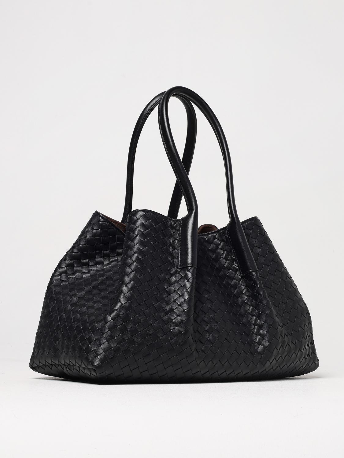 woman's tote bag