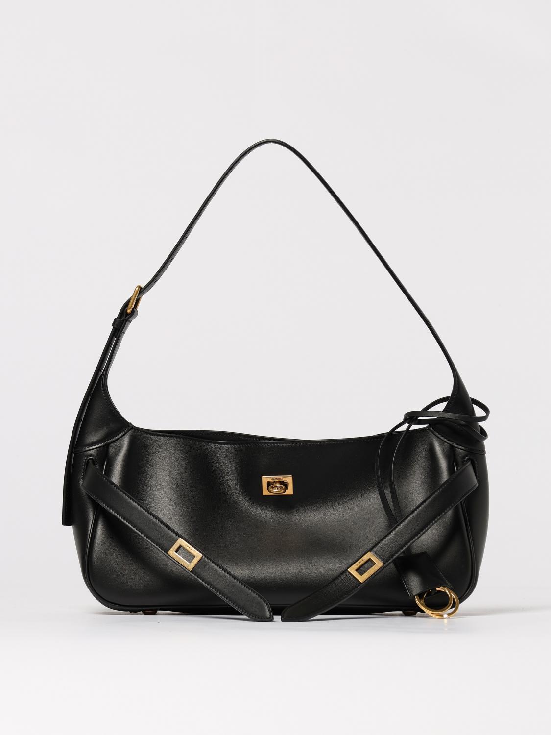 woman's shoulder bag