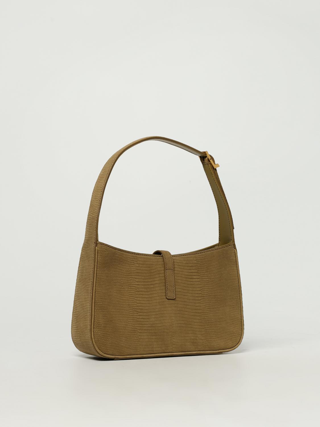 woman's shoulder bag