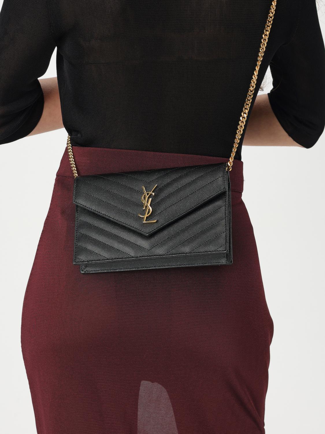 Cassandre Matelasse Chain Wallet