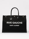 woman's tote bag
