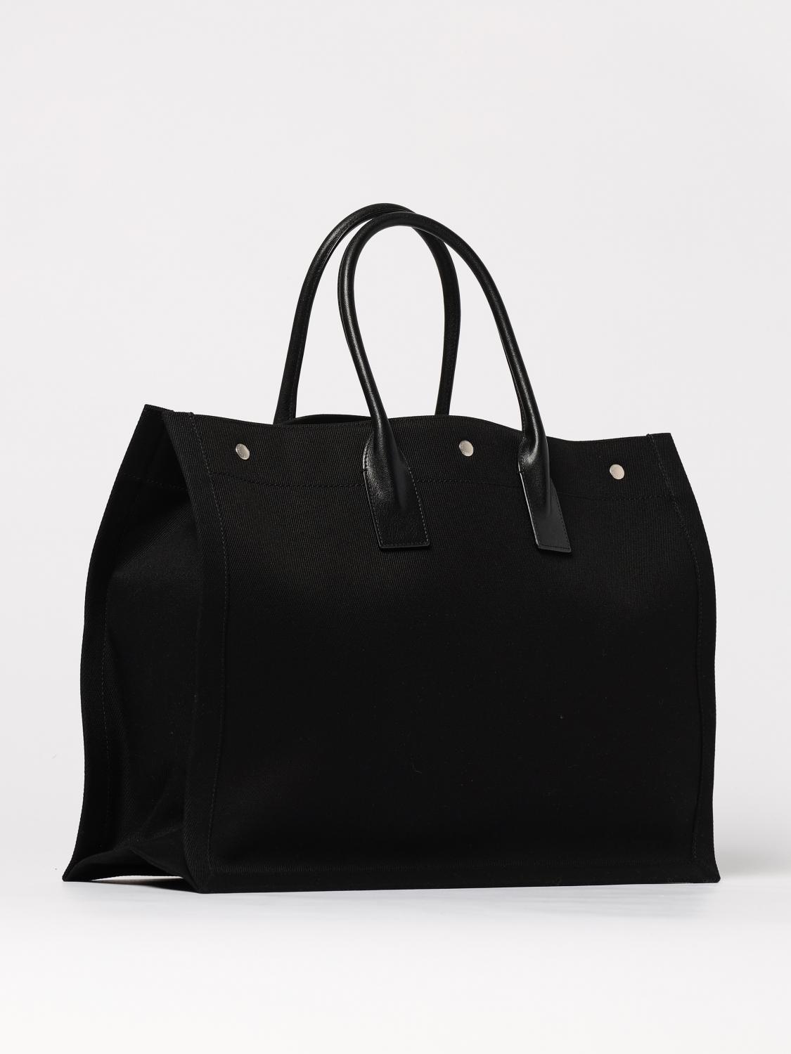 woman's tote bag