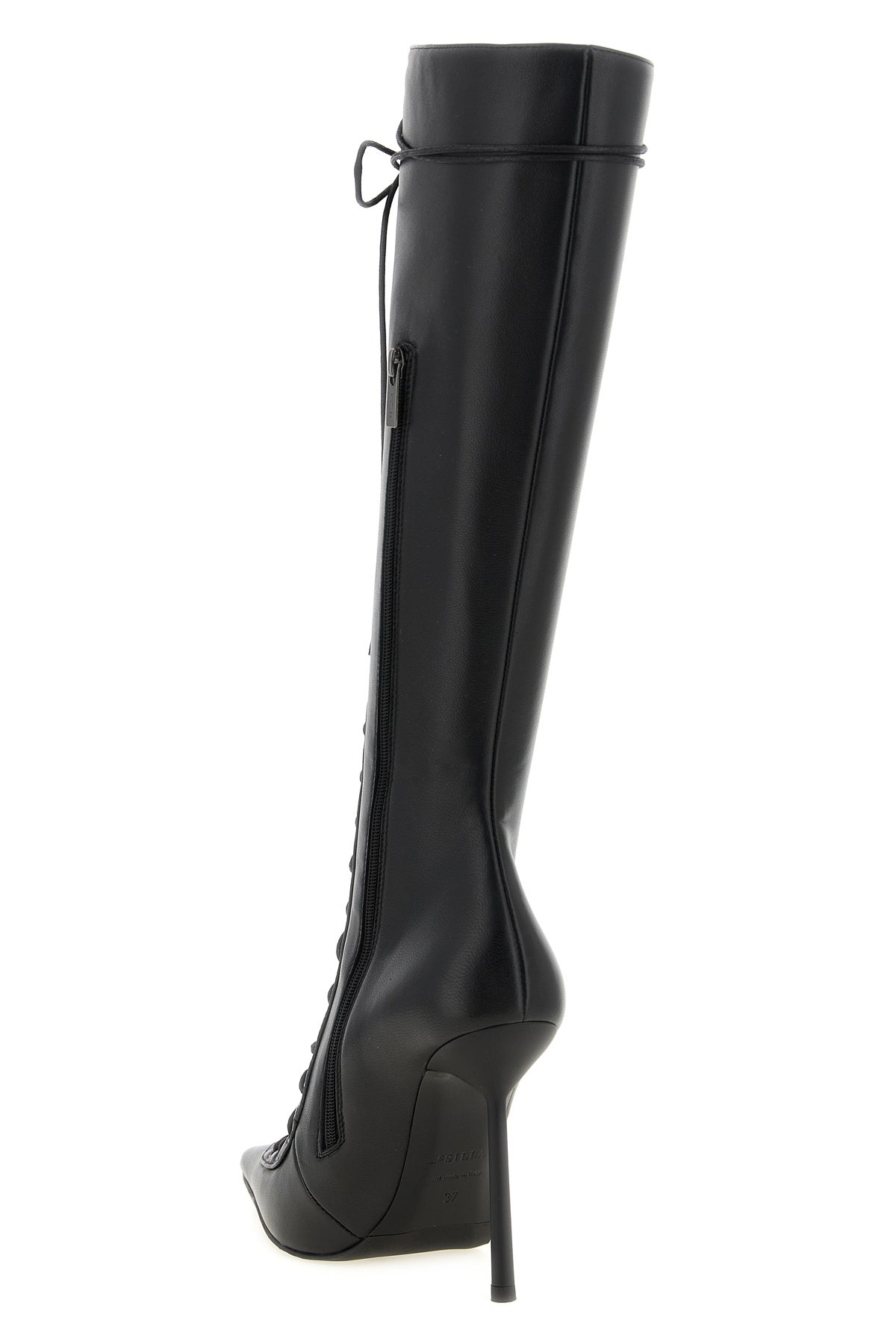 the colette high boot by le silla redefines the codes of footwear through a pa
