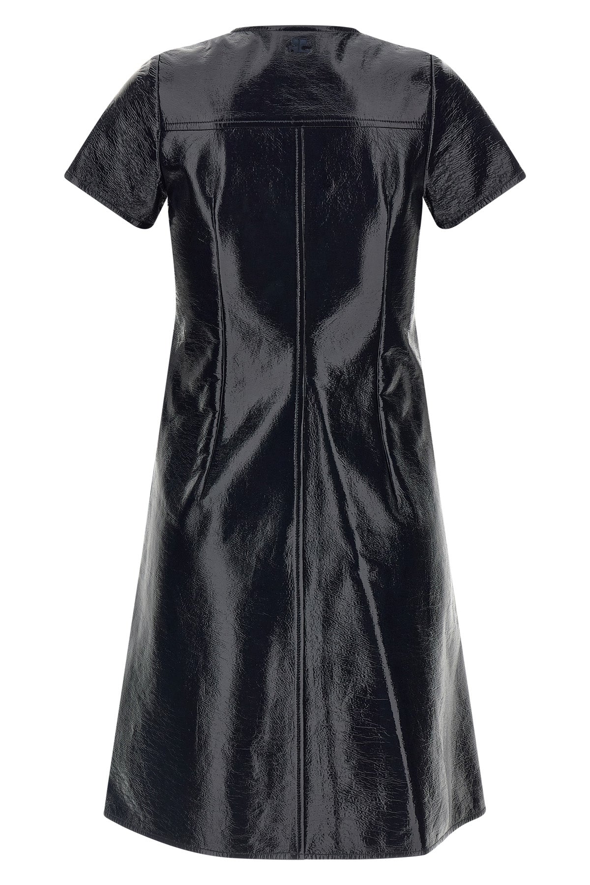 the short dress courrèges 2-pocket vinyl redefines the aesthetic codes of the