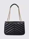 woman's shoulder bag