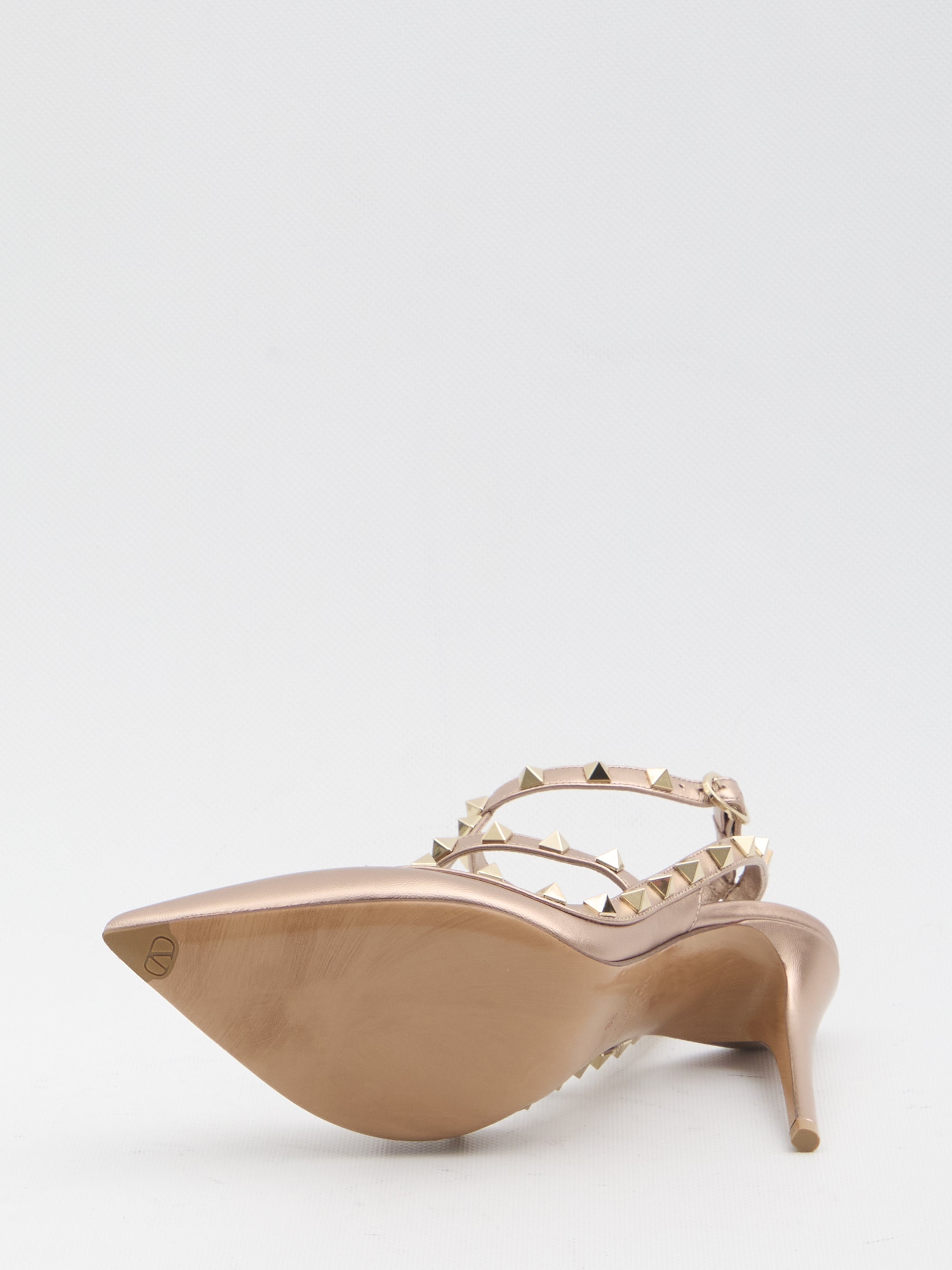 VALENTINO GARAVANI 36 rockstud pumps
