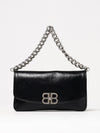 woman's shoulder bag