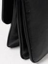 woman's shoulder bag