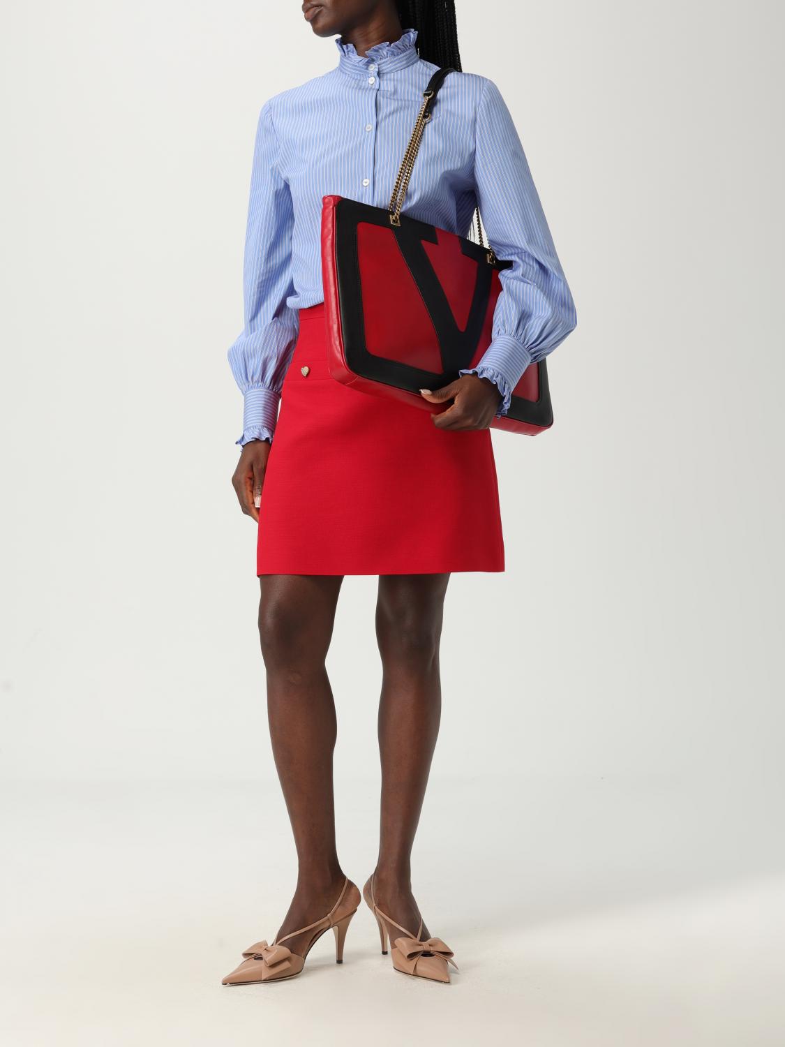woman's tote bag