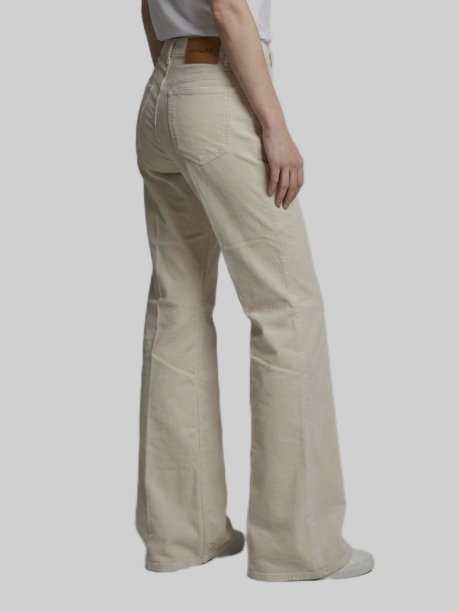 clara velvet pier jeans