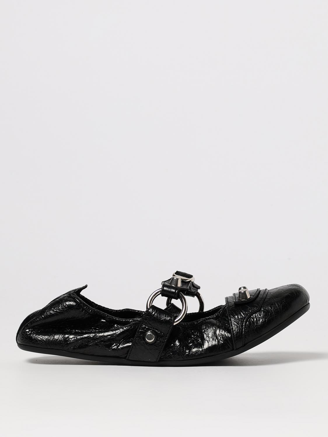woman's ballet flat
