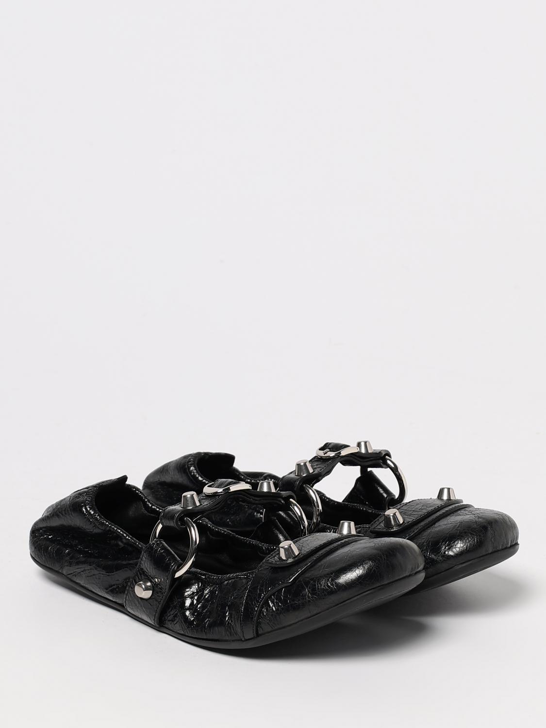 woman's ballet flat