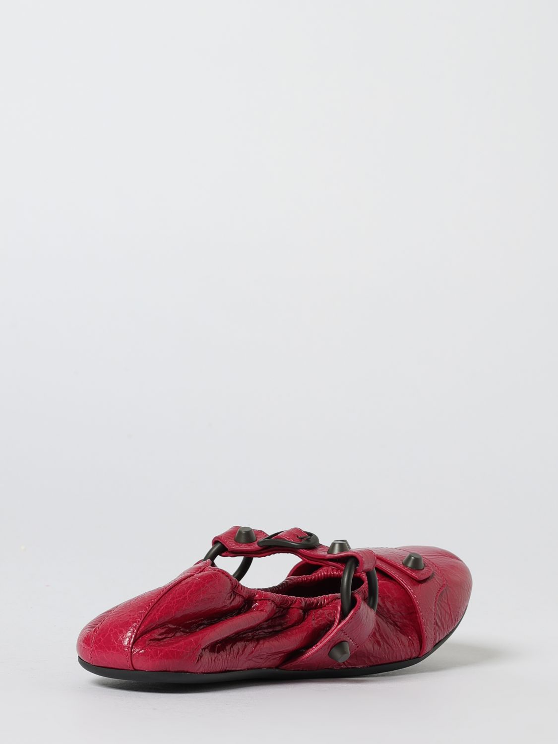 woman's ballet flat